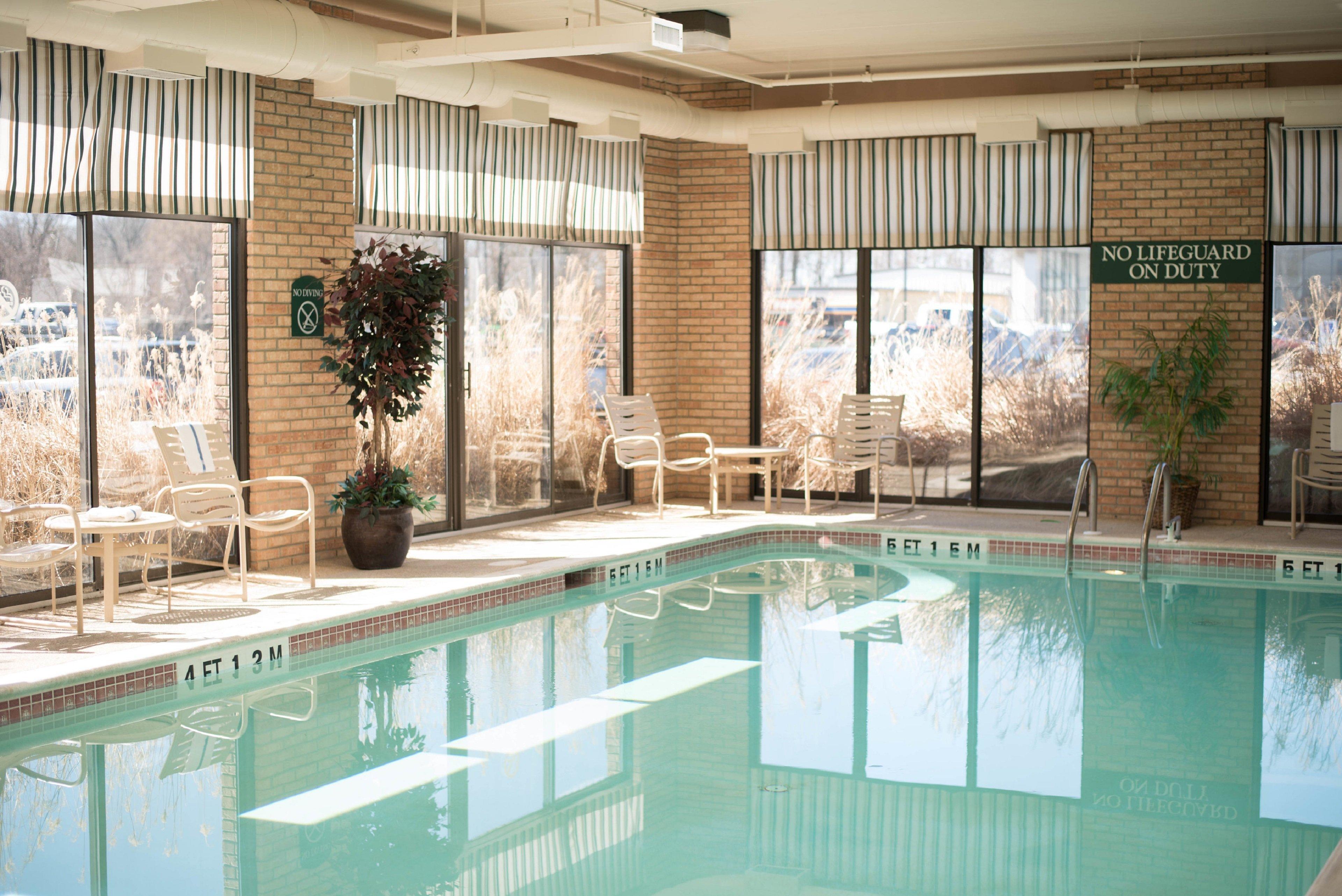 Holiday Inn Express Easton By Ihg Exterior photo