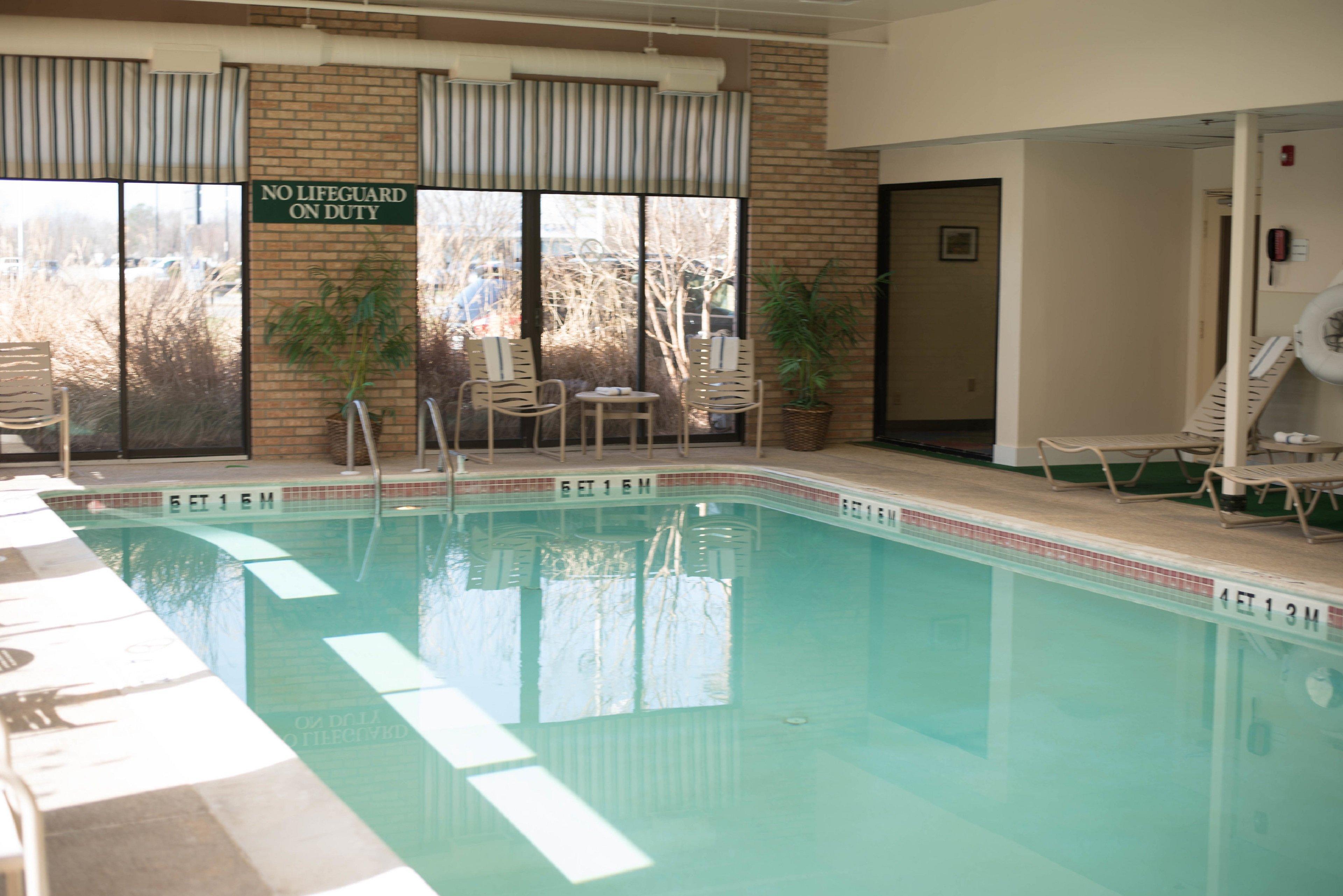 Holiday Inn Express Easton By Ihg Exterior photo