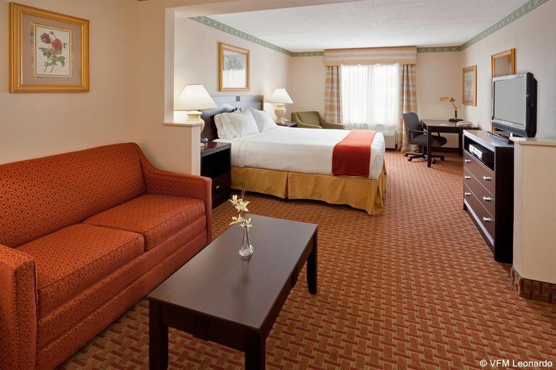 Holiday Inn Express Easton By Ihg Exterior photo
